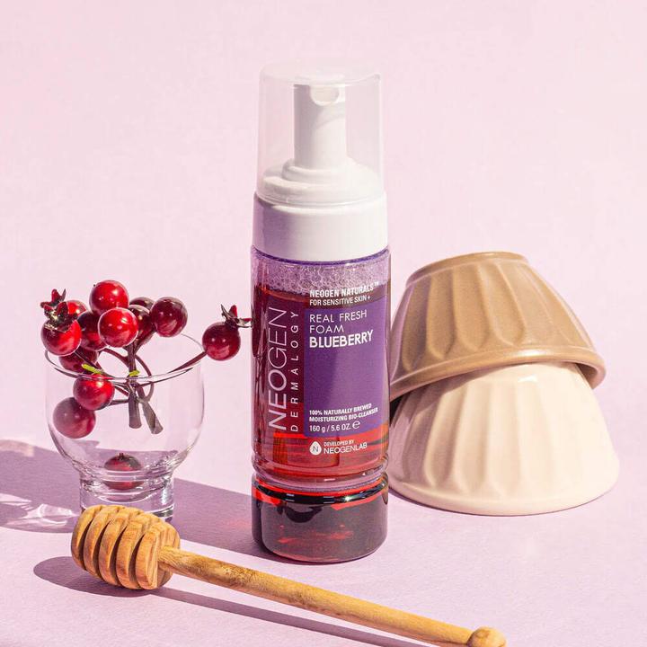 Actual product image Neogen Dermalogy Real Fresh Foam Blueberry (Cleansing Foam, 120 ml)