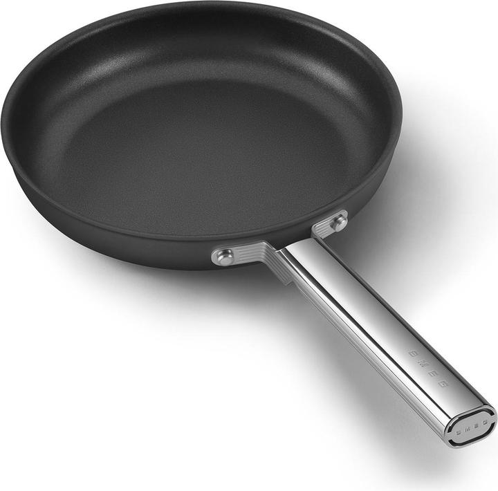 Actual product image Smeg CKFF2601BLM Frying pan Ø 26 cm, black (Frying pan, Aluminium, Stainless steel, 26 x 8.70 cm)