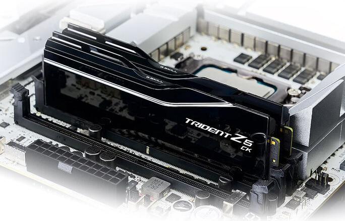 Produktbild G.Skill DDR5 48GB PC 8200 CL40 KIT (2x24GB) TR5CK CUDIMM (2 x 24GB, 8200 MHz, DDR5-RAM, CU-DIMM)