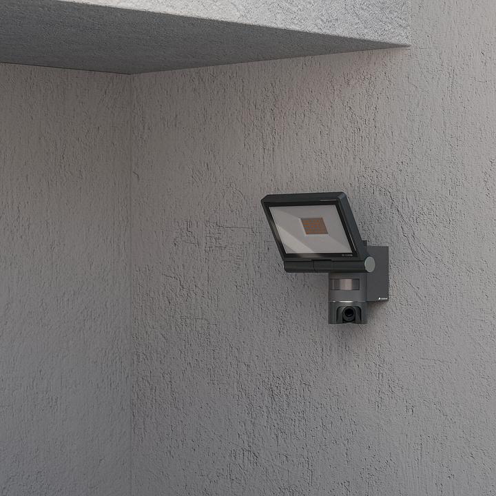 Produktbild Steinel XLED CAM2 SC ANT 092603 LED-Aussenstrahler, LED-Flutlichtstrahler EEK: E (2310 lm, IP44)