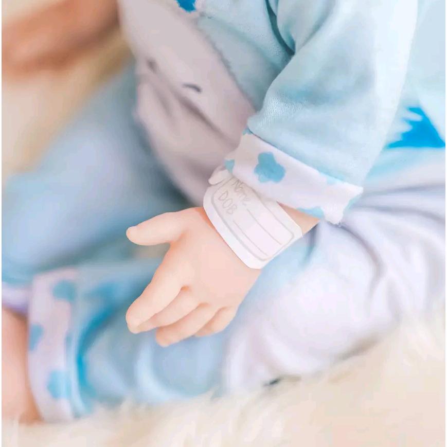 Thumbnail - Tiny Treasures Tiny Treasure Blond haired Doll Hippo outfit