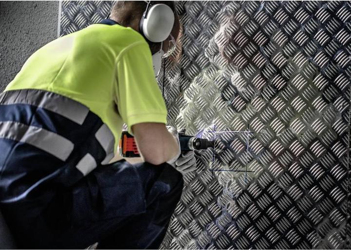 Actual product image Bosch Professional Zubehör EXPERT MultiMax AIZ 32 APIT blade for multi-function tools, 32 mm, 5 pieces