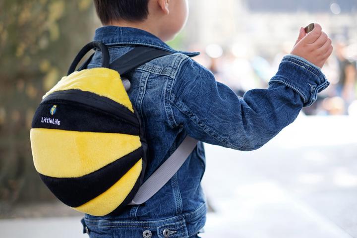 Actual product image Little Life Backpack bee