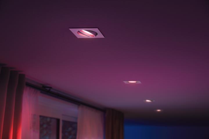 Produktbild Philips Hue White & Color Ambiance Centura (350 lm, GU10)