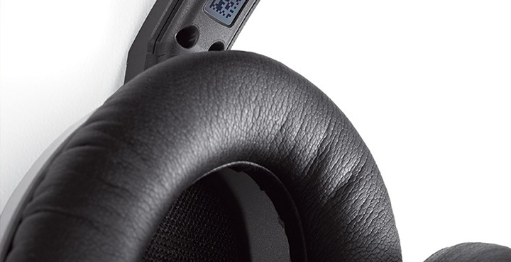 Actual product image Bose AE2w (7 h, Wireless, Cable)