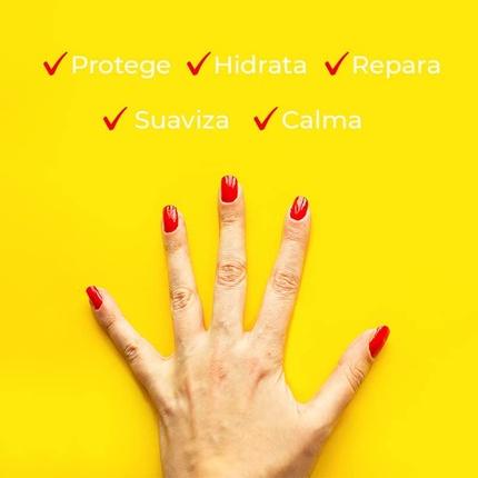 Produktbild Carmex Erdbeere Feuchtigkeitsspendender Lippenbalsam Spf15 (Lippenbalsam)