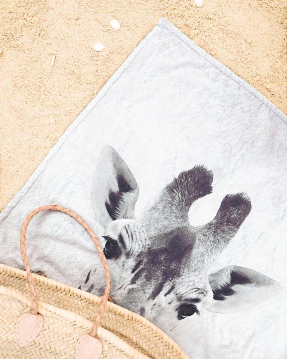 Produktbild Juniqe Giraffe (90 x 180 cm)