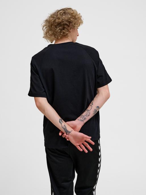 Produktbild hummel hmlARCHIVE LOOSE T-SHIRT S/S (L)