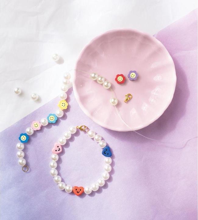 Actual product image Folia Bead mix Smiley