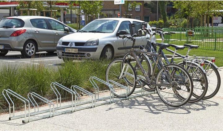 Produktbild Mottez Fahrradständer 6er verzinkt L:237cm,mit Hoch-/Tiefstellung