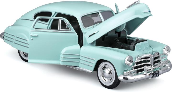 Produktbild Maisto Chevrolet Fleetline Aerosedan 1948 1/24 grün