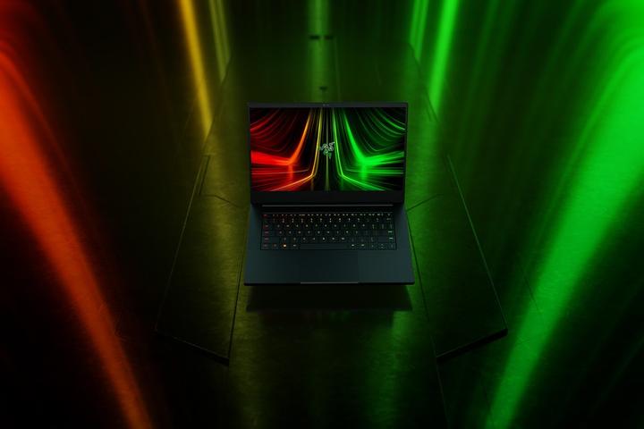 Image du produit Razer Blade 14 (14", 1000 Go, 16 Go, DE, AMD Ryzen 9 6900HX)
