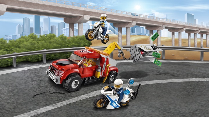 Immagine prodotto LEGO Un carro attrezzi sulla strada (60137, LEGO City)