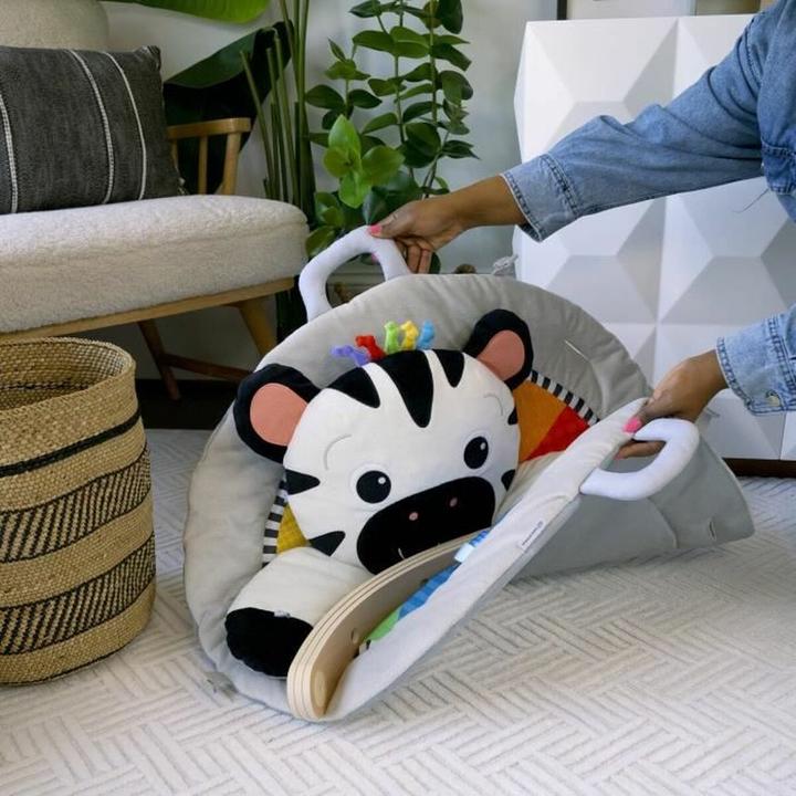 Image du produit Baby Einstein Plush Gym, Milestones™ de Zen's Activity