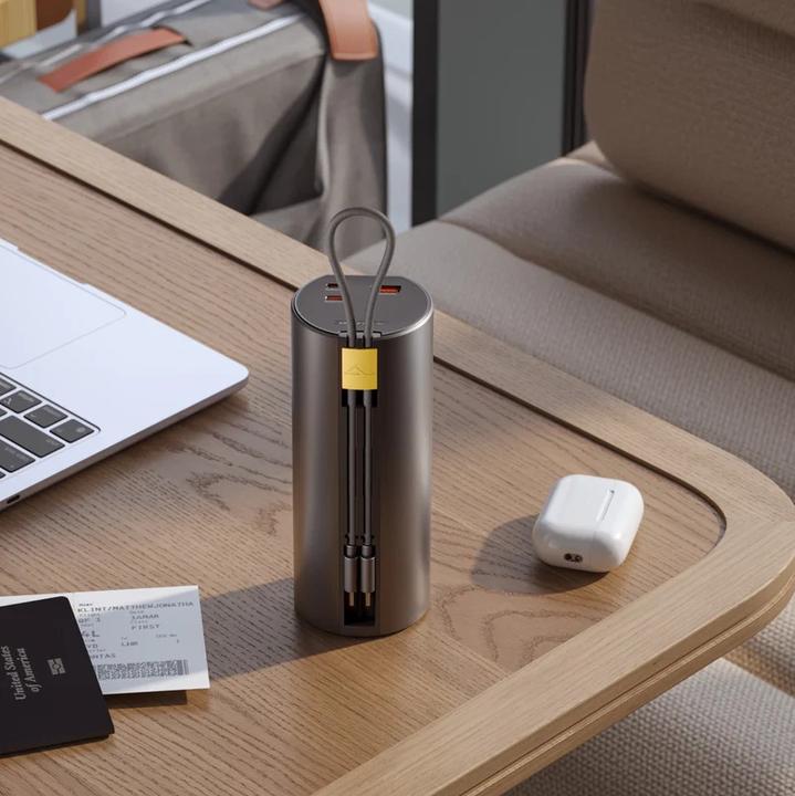 Actual product image Alogic Ark Pro Power Bank 27600mAh mit 160W USB Charging (27600 mAh, 160 W)