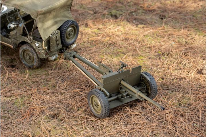 Image du produit RocHobby Remorque canon antichar M3 1:6 (RTR Prêt à fonctionner)