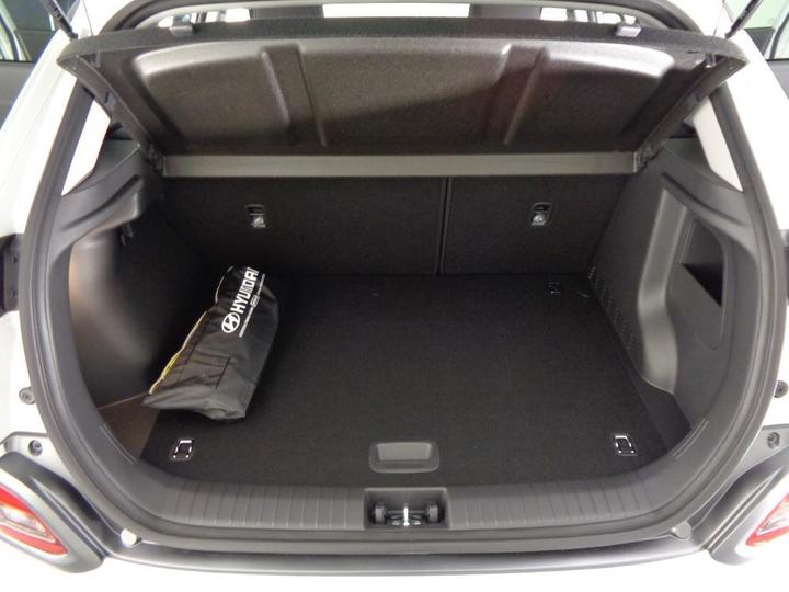 Hyundai Kona EV Premium Plus mit 39.2 kWh Batterie, Modelljahr: 2019 (Elektro, 136 PS)