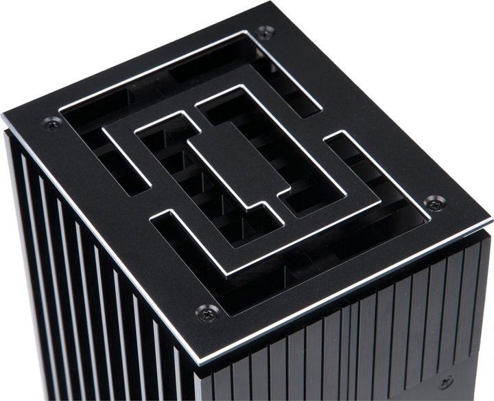 Actual product image Akasa Turing Fanless (UCFF)