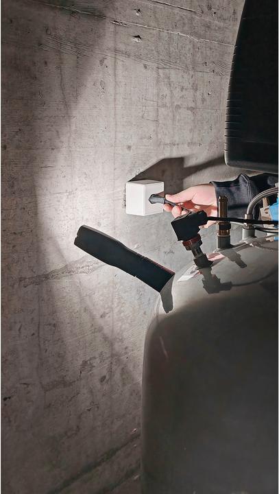 Image du produit Steffen LED Akku-Handleuche 2.5W IP20 180° drehbar (250 lm)