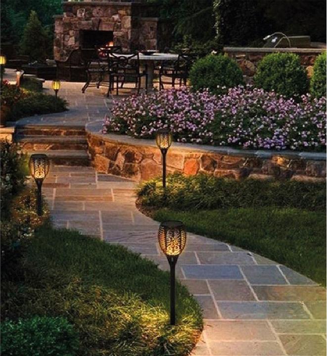 Produktbild Casativo LED Solar Gartenlaterne Flammen-Effekt, 4er Set (IP44)