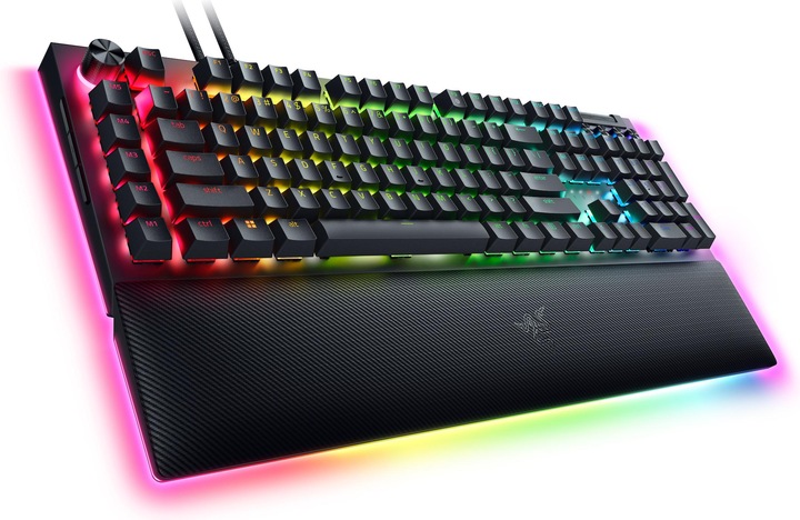 Actual product image Razer BlackWidow V4 Pro Mechanical Gaming Keyboard, Yellow Switch, US Layout, Wired, Black (Eng. Int., Cable)