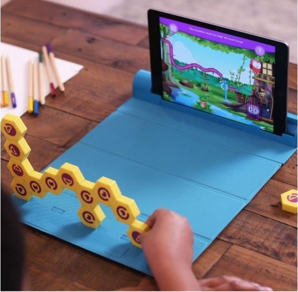 Actual product image PlayShifu Plugo Link Building Blocks Kit (German, Spanish, French, Japanese, Russian, English)