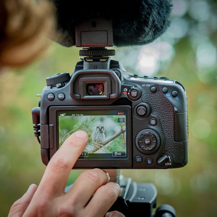 Actual product image Canon EOS 90D (32.50 Mpx, APS-C / DX)