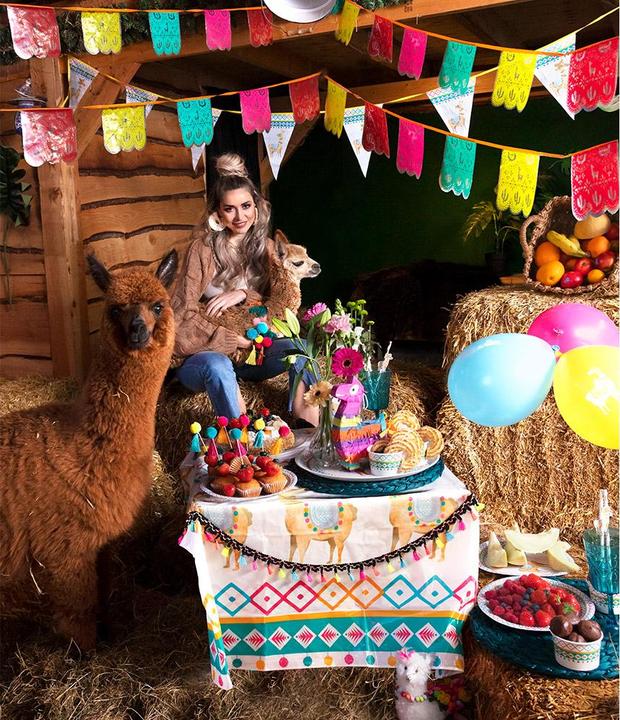 Immagine prodotto Boland Tovaglia Llama Hawaii (130 x 180 cm)