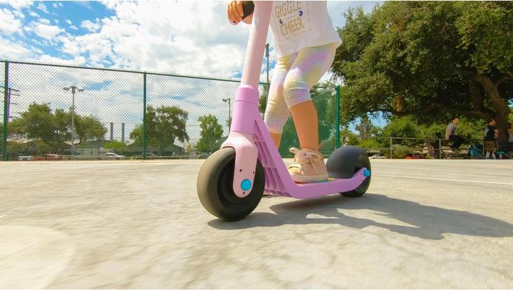 Actual product image Razor Wild Ones Junior Kick Scooter