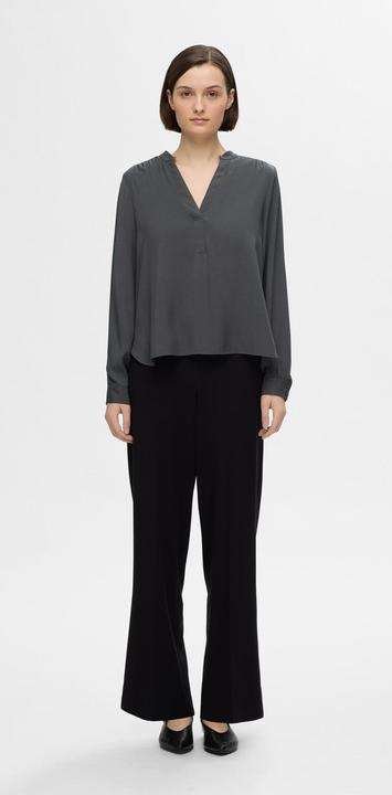 Actual product image Selected Femme Slfmaddi Ls V-Neck Top Noos (42)