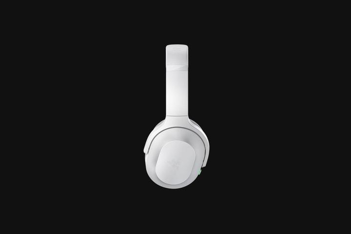 Actual product image Razer Barracuda (Wireless)