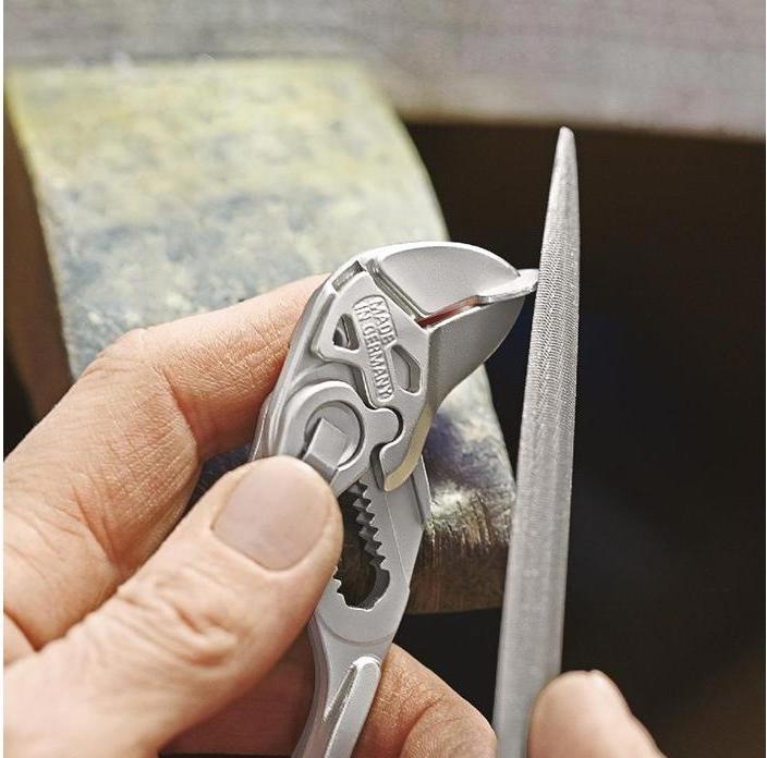 Actual product image Knipex Mini pliers wrench Pliers and a wrench in a single tool 86 03 125 (125 mm)