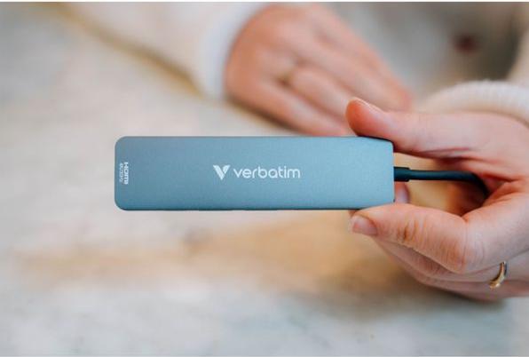 Produktbild Verbatim Essentials Multiport (USB-C, 7 Ports)