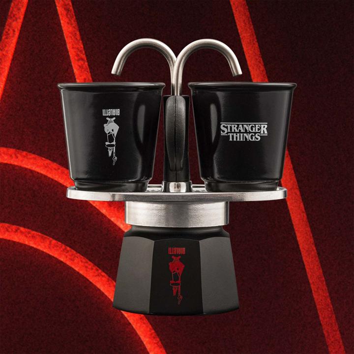Actual product image Bialetti Espressokanne Stranger Things, mit 2 Espressotassen (2 T.)