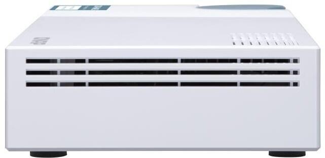 Productafbeelding QNAP QSW-M408S (12 Havens)