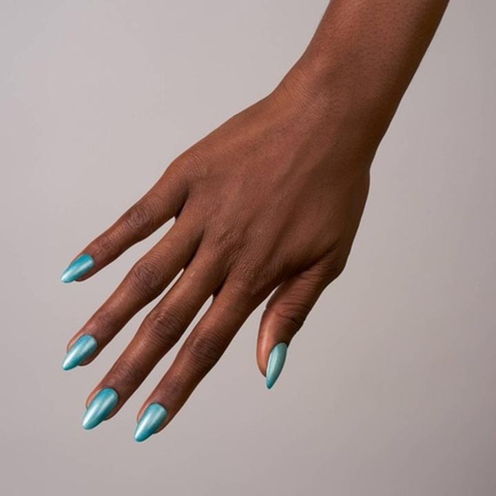 Immagine prodotto CND Shellac Gel Polish Quiet Luxury Collection Long Lasting Blue Gel Nail (Smalto per unghie effetto gel)