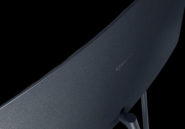Produktbild Samsung LU32R590CWRXEN (3840 x 2160 Pixel, 32")
