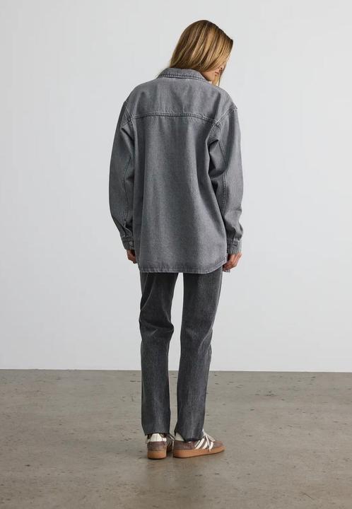 Actual product image Noisy May Jeans Shacket (XL)
