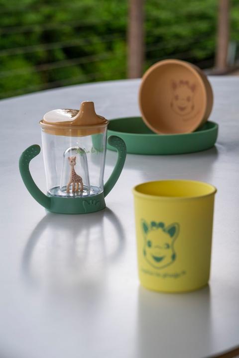 Actual product image Vulli Sophie sippy cup (180 ml)
