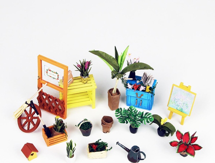 Actual product image Robotime Cathy's Flower House