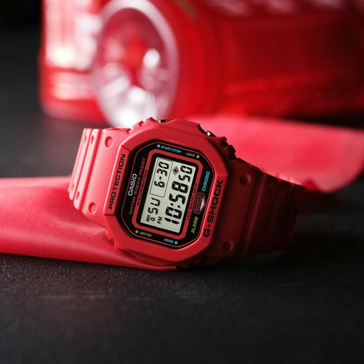 Actual product image G-Shock DW-5600EP-4ER L'Origine (Digital watch, Sports watch, 42.80 mm)