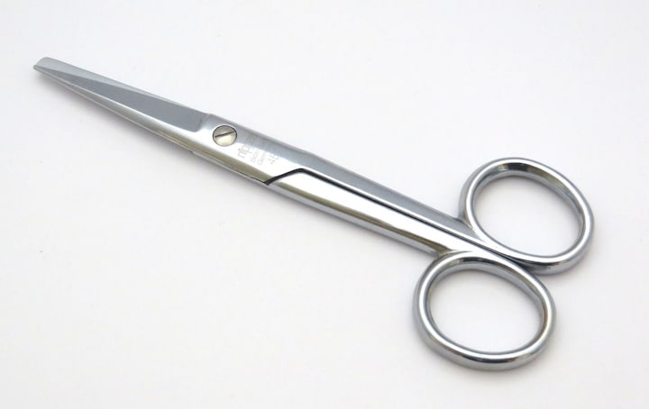 Actual product image Nippes Bandage scissors, nickel-plated (13 cm)