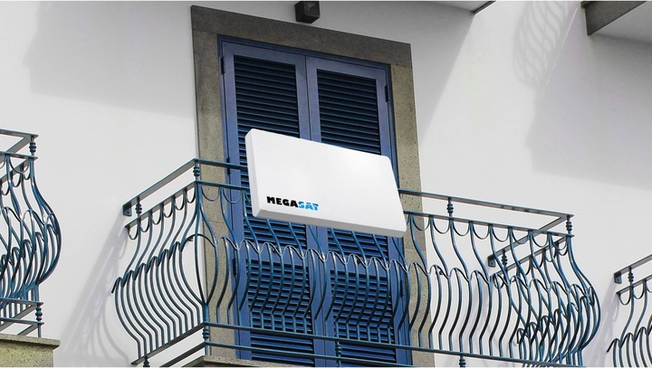 Produktbild Megasat Profi Line (Flachantenne, 33 dB, UKW / MW / LW)