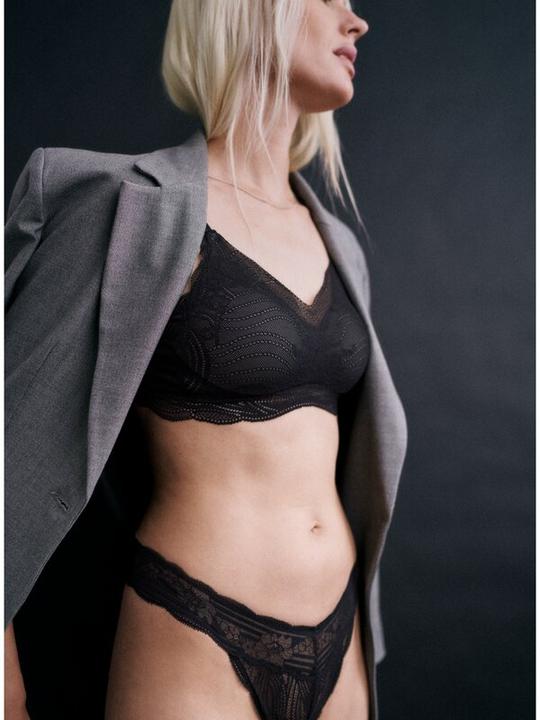 Produktbild Triumph Lift Smart Brazilian String (M)