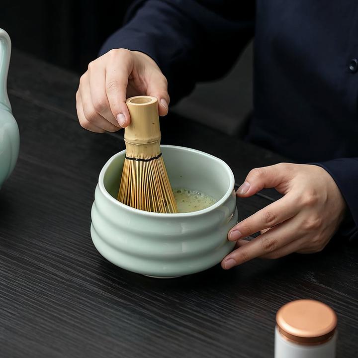 Actual product image Gewürzladen Näfels Matcha Set – in Geschenkbox, hellgrün