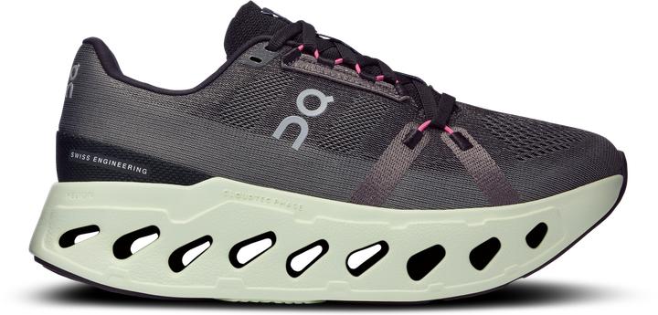 On Running On Cloud Eclipse Rock/Lima Woman (39)