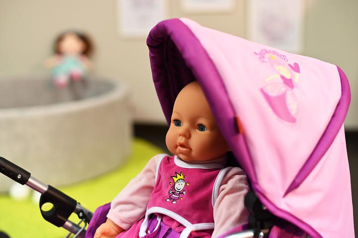 Produktbild Knorrtoys Puppenwagen Ruby - "princess pink"