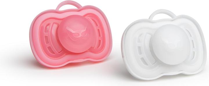 Pink, Blanc