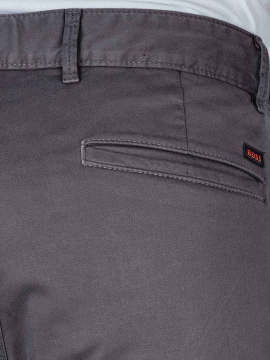 Actual product image BOSS Chino slim (W32/L32)