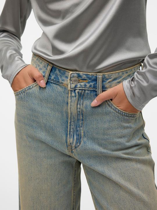 Immagine prodotto Vero Moda VMREMY Mid Rise Weiter Beinschnitt Jeans Weit geschnitten (W31/L32)